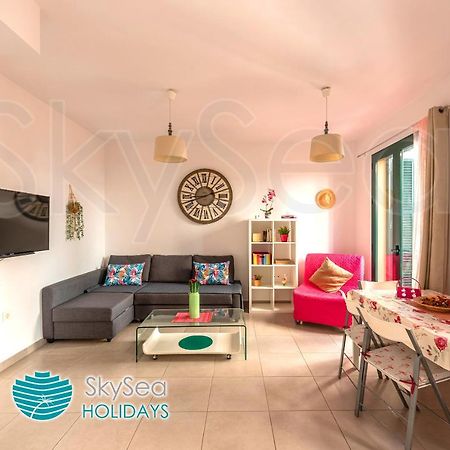 Skysea Holidays City Center Suites Málaga Extérieur photo